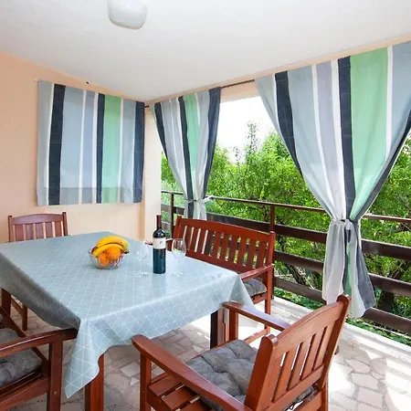 Guest House Ljubica Medulin Exterior photo